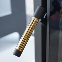 MBA17 Wassergeführter Kamineinsatz 17kW Rahmenlose Tür -Derofenfuchs Verkäufe Grifffarbe gold 1280x1280 6