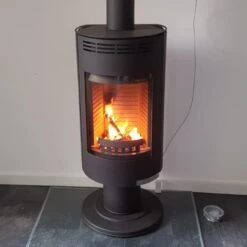 Andorra Exclusive Drehbarer Kaminofen 7kW Schwarz -Derofenfuchs Verkäufe andorra exclusive schwarz kaminofen kundenbild6 1280x1280