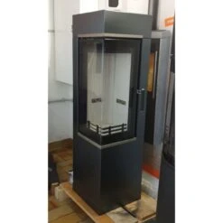 Ausstellungsstück Designer Eck-Kaminofen Aries 3E 6kW