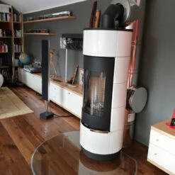 Atika Keramik Speicher-Kaminofen Weiß 7kW -Derofenfuchs Verkäufe cadiz weiss kaminofen kundenbild2I8QLx2DJiDg3k 1280x1280