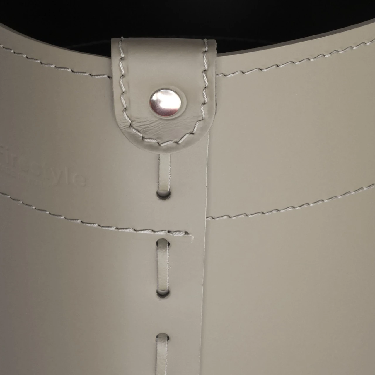 Nicad Designer Kaminbesteckset Und Holzkorb Taupe 5 Nicad Designer Kaminbesteckset Und Holzkorb Taupe – Bild 3