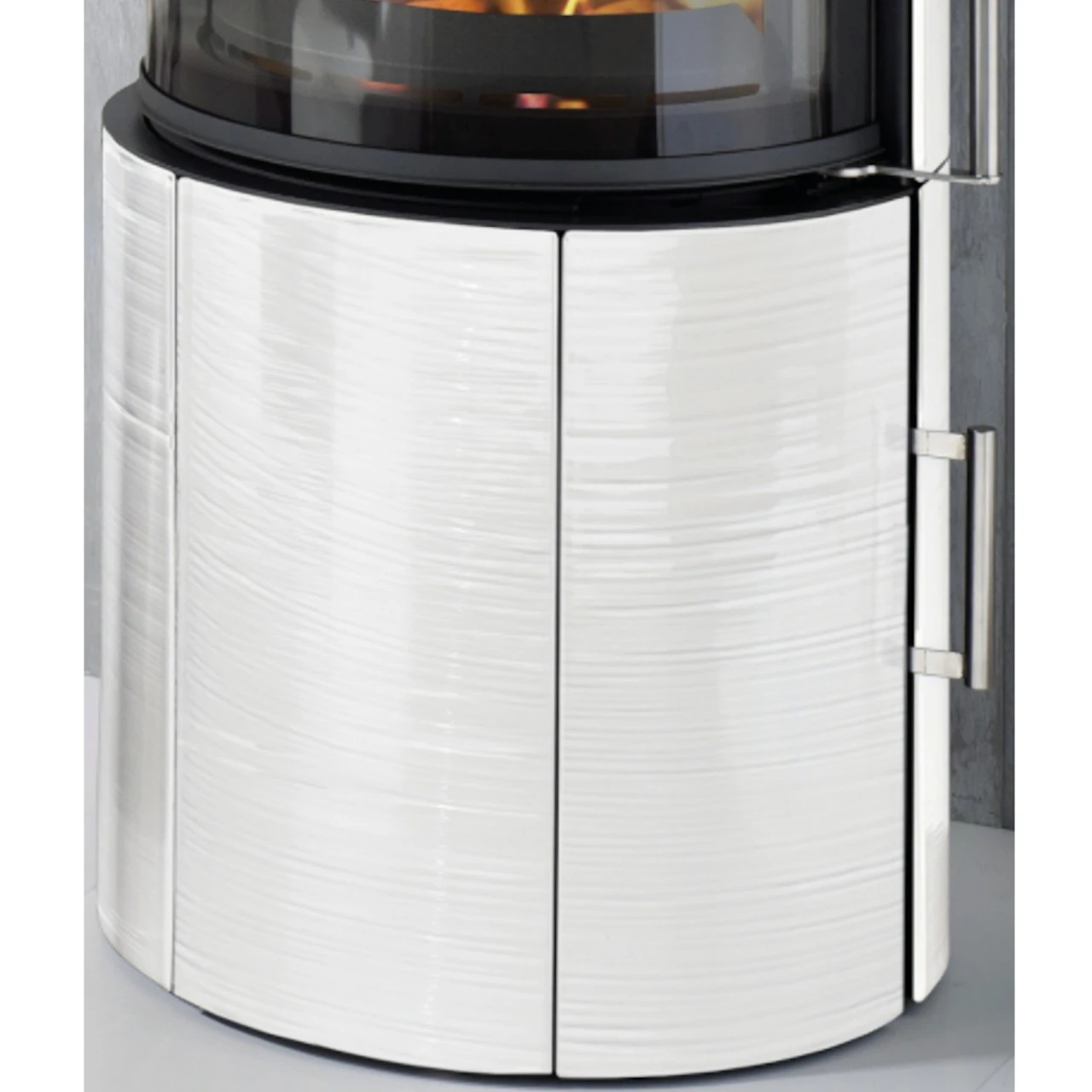 Nexus Midi 180° Panorama Kaminofen 7 KW Automatik Weiß Keramik 7 Nexus Midi 180° Panorama Kaminofen 7 KW Automatik Weiß Keramik – Bild 5