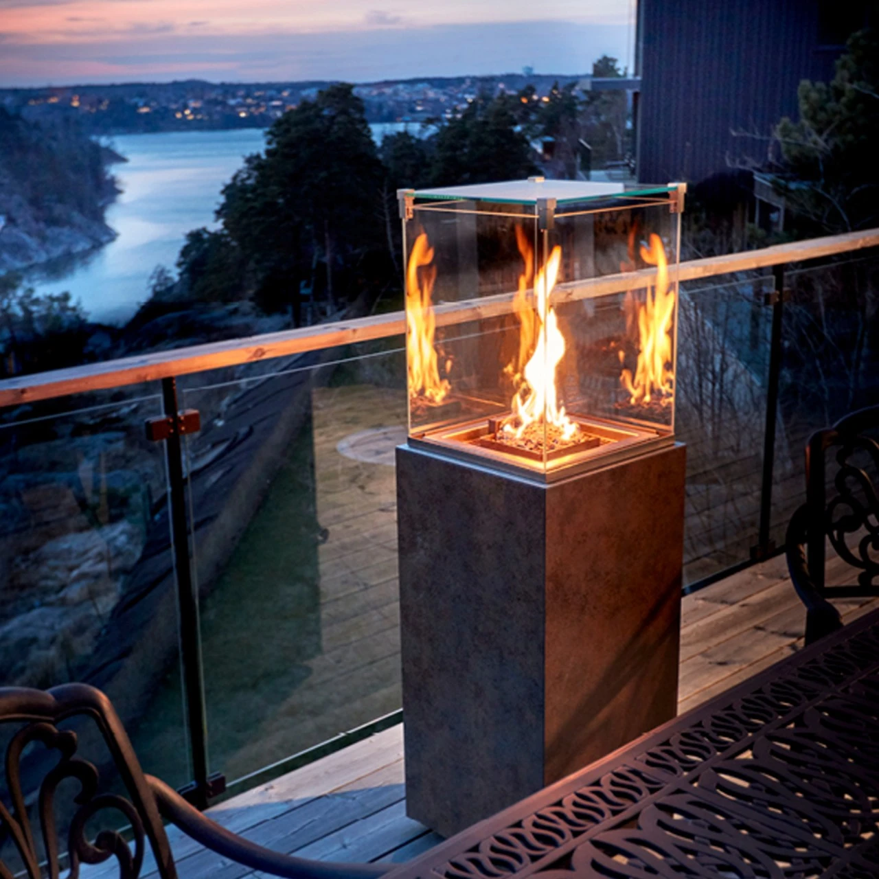 Neocube-o Iron Corten Satin Terrassenstrahler / Heizstrahler 4 Neocube-o Iron Corten Satin Terrassenstrahler / Heizstrahler – Bild 2