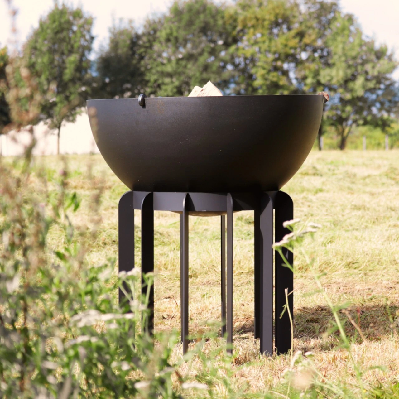 Gartenkamin Plancha Grill TALYN Schwarz 6 Gartenkamin Plancha Grill TALYN Schwarz – Bild 4