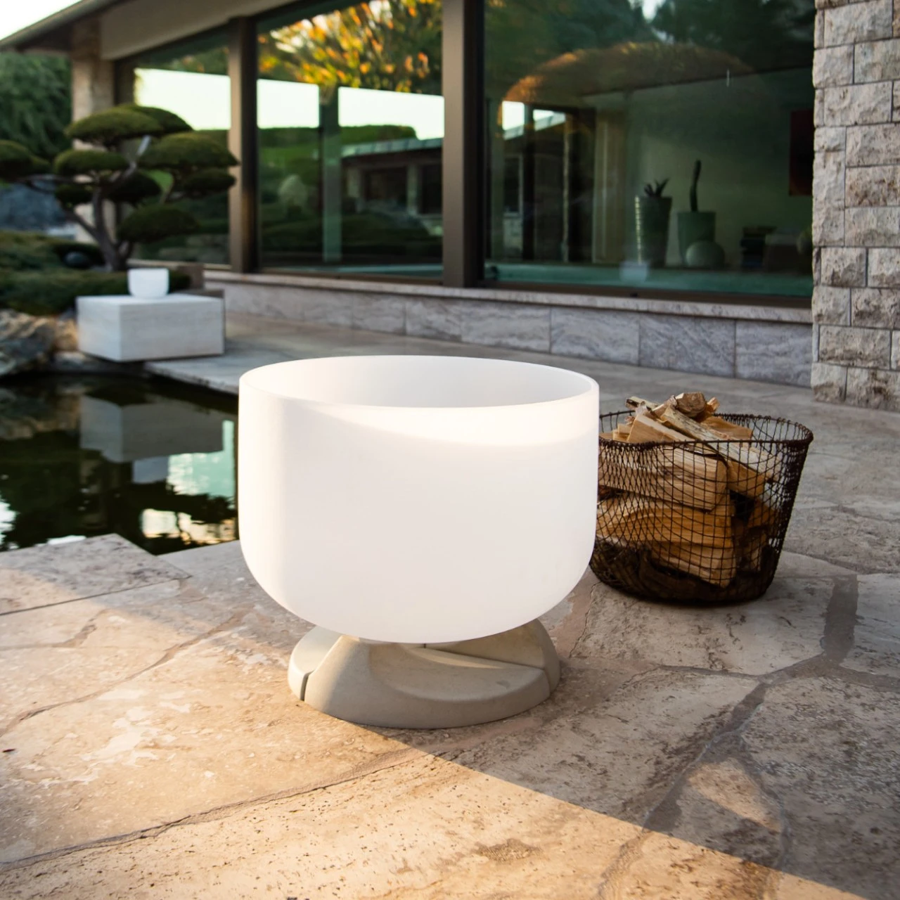 QFlame Quarzglas Feuerschale Gartenkamin Mit Beton Sockel 4 QFlame Quarzglas Feuerschale Gartenkamin Mit Beton Sockel – Bild 2