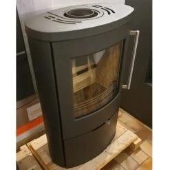 TT80RL Kaminofen Schwarz 5kW -Derofenfuchs Verkäufe termatech tt80rl kaminofen ausstellung2 1280x1280