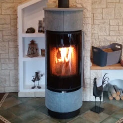 Atika Serpentino Extra Speicher-Kaminofen 7kW -Derofenfuchs Verkäufe thorma design atika serpentino kundenbild 1280x1280